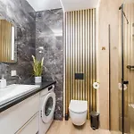 Laba Kasprowicza 20 Parking Basen Fitness Bawialnia W Cenie, Parkplatz Schwimmbad Fitness Spielzimmer Im Preis Apartment