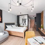 Laba Kasprowicza 20 Parking Basen Fitness Bawialnia W Cenie, Parkplatz Schwimmbad Fitness Spielzimmer Im Preis Apartment *