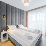 Laba Kasprowicza 20 Parking Basen Fitness Bawialnia W Cenie, Parkplatz Schwimmbad Fitness Spielzimmer Im Preis * Kolberg