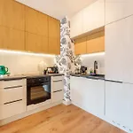 Laba Kasprowicza 20 Parking Basen Fitness Bawialnia W Cenie, Parkplatz Schwimmbad Fitness Spielzimmer Im Preis Apartment
