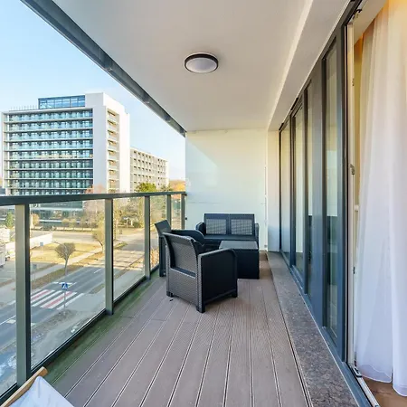 Apartament Laba Kasprowicza 20c Parking Basen Fitness Bawialnia W Cenie, Parkplatz Schwimmbad Fitness Spielzimmer Im Preis