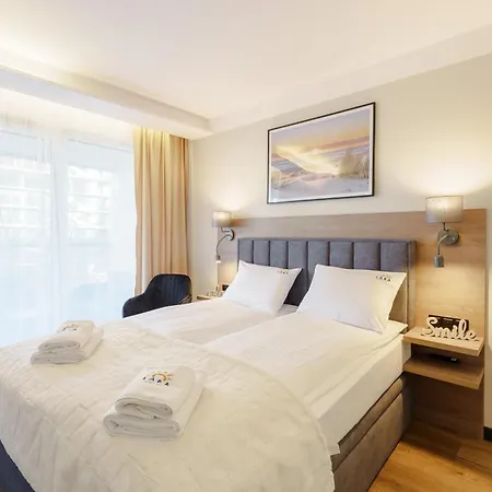 Laba Kasprowicza 20 Parking Basen Fitness Bawialnia W Cenie, Parkplatz Schwimmbad Fitness Spielzimmer Im Preis Kołobrzeg