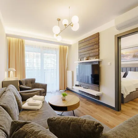 Apartamento Laba Kasprowicza 20 Parking Basen Fitness Bawialnia W Cenie, Parkplatz Schwimmbad Fitness Spielzimmer Im Preis Kołobrzeg