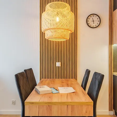 Laba Kasprowicza 20 Parking Basen Fitness Bawialnia W Cenie, Parkplatz Schwimmbad Fitness Spielzimmer Im Preis Apartamento