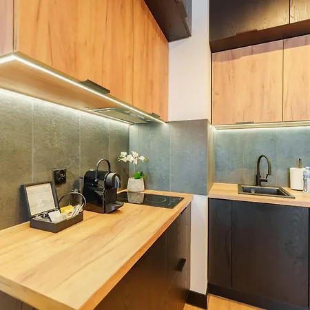 Laba Kasprowicza 20 Parking Basen Fitness Bawialnia W Cenie, Parkplatz Schwimmbad Fitness Spielzimmer Im Preis