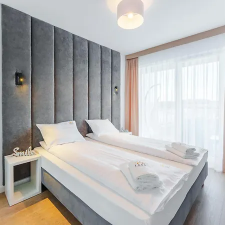 Laba Kasprowicza 20 Parking Basen Fitness Bawialnia W Cenie, Parkplatz Schwimmbad Fitness Spielzimmer Im Preis * Kolobrzeg