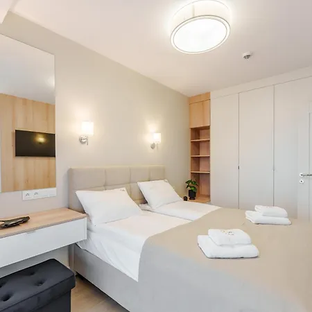 Apartamento Laba Kasprowicza 20 Parking Basen Fitness Bawialnia W Cenie, Parkplatz Schwimmbad Fitness Spielzimmer Im Preis Kołobrzeg