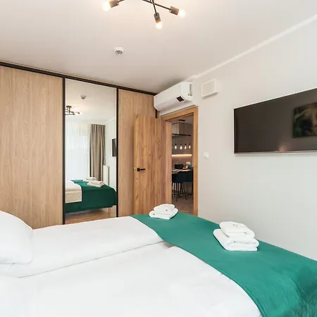 Laba Kasprowicza 20 Parking Basen Fitness Bawialnia W Cenie, Parkplatz Schwimmbad Fitness Spielzimmer Im Preis Kolobrzeg