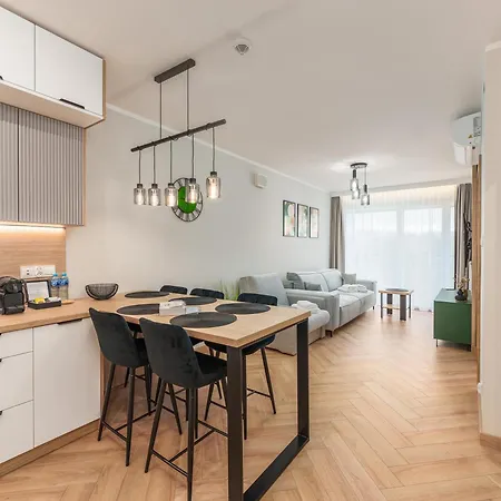 Apartamento Laba Kasprowicza 20 Parking Basen Fitness Bawialnia W Cenie, Parkplatz Schwimmbad Fitness Spielzimmer Im Preis *