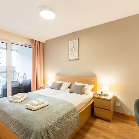 Laba Kasprowicza 20c Parking Basen Fitness Bawialnia W Cenie, Parkplatz Schwimmbad Fitness Spielzimmer Im Preis Apartament