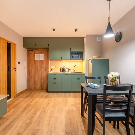 Laba Kasprowicza 20c Parking Basen Fitness Bawialnia W Cenie, Parkplatz Schwimmbad Fitness Spielzimmer Im Preis Apartment