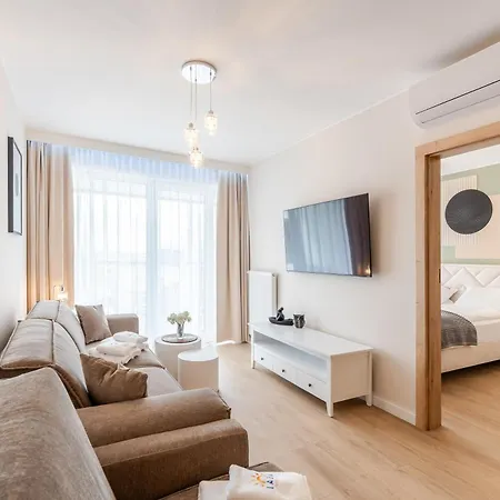 Laba Kasprowicza 20c Parking Basen Fitness Bawialnia W Cenie, Parkplatz Schwimmbad Fitness Spielzimmer Im Preis Kolobrzeg