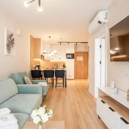 Apartment Laba Kasprowicza 20c Parking Basen Fitness Bawialnia W Cenie, Parkplatz Schwimmbad Fitness Spielzimmer Im Preis