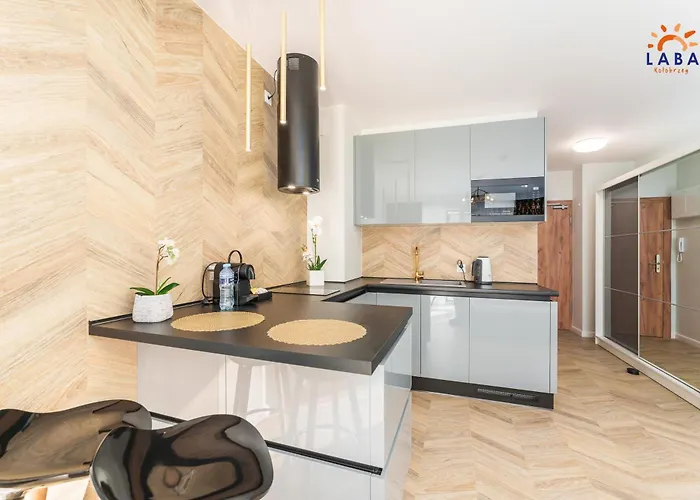 Lägenhet Laba Kasprowicza 20 Parking Basen Fitness Bawialnia W Cenie, Parkplatz Schwimmbad Fitness Spielzimmer Im Preis Kołobrzeg