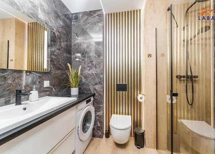 Laba Kasprowicza 20 Parking Basen Fitness Bawialnia W Cenie, Parkplatz Schwimmbad Fitness Spielzimmer Im Preis Lägenhet