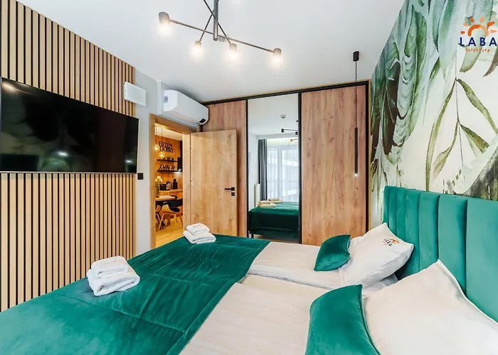 Laba Kasprowicza 20 Parking Basen Fitness Bawialnia W Cenie, Parkplatz Schwimmbad Fitness Spielzimmer Im Preis *