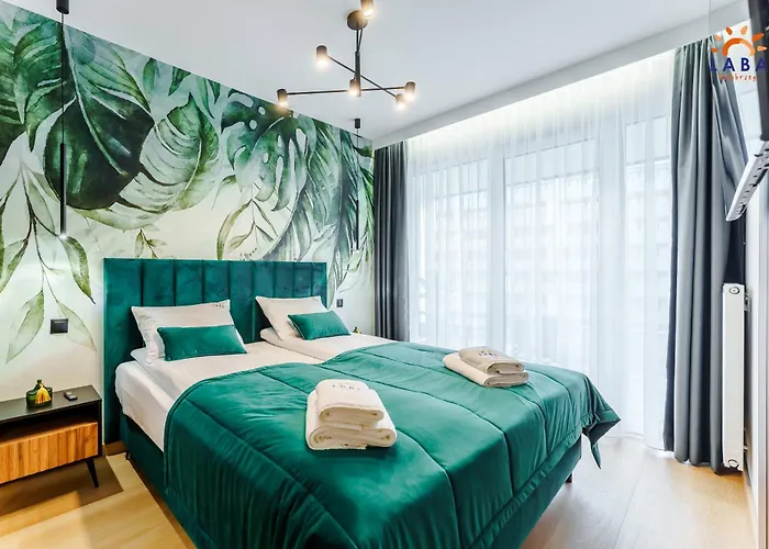 Laba Kasprowicza 20 Parking Basen Fitness Bawialnia W Cenie, Parkplatz Schwimmbad Fitness Spielzimmer Im Preis