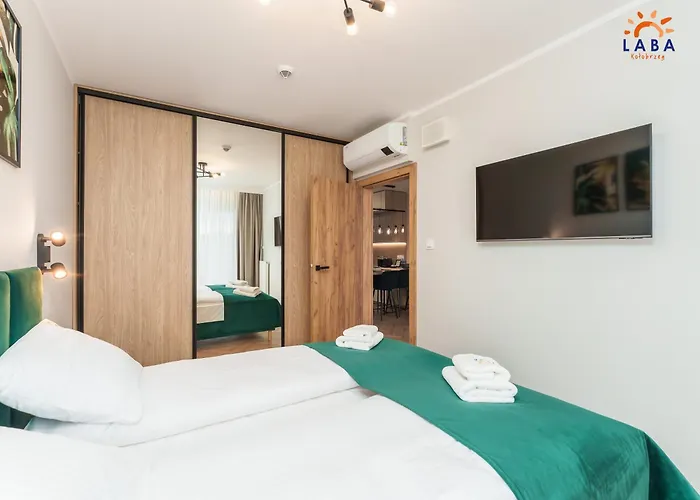 Laba Kasprowicza 20 Parking Basen Fitness Bawialnia W Cenie, Parkplatz Schwimmbad Fitness Spielzimmer Im Preis Kołobrzeg