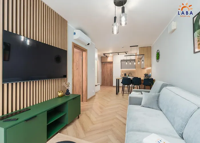 Laba Kasprowicza 20 Parking Basen Fitness Bawialnia W Cenie, Parkplatz Schwimmbad Fitness Spielzimmer Im Preis