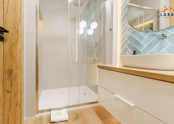 Laba Kasprowicza 20 Parking Basen Fitness Bawialnia W Cenie, Parkplatz Schwimmbad Fitness Spielzimmer Im Preis Lägenhet *